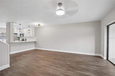 717 Oak Park Place, Brandon FL - photo 10 of 36