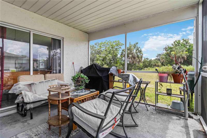 3 bedroom Single Family Residence at 20550 Edgewater Drive, Port Charlotte Sec 070, Port Charlotte — photo 5