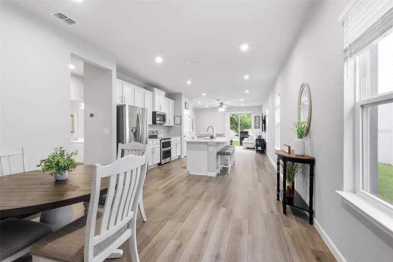 3 bedroom Single Family Residence at 7068 Lanier Falls Road, Lakewood Park, Deland — photo 4