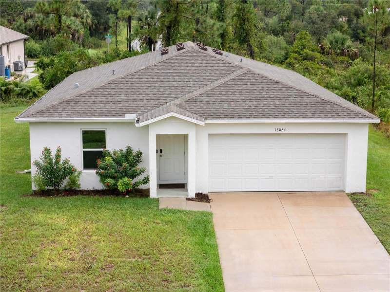 3 bedroom Single Family Residence at 13084 Parham Avenue, Port Charlotte Sec 038, Port Charlotte — photo 2