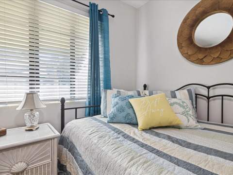 5638 Virginia Avenue, New Port Richey FL - photo 15 of 39