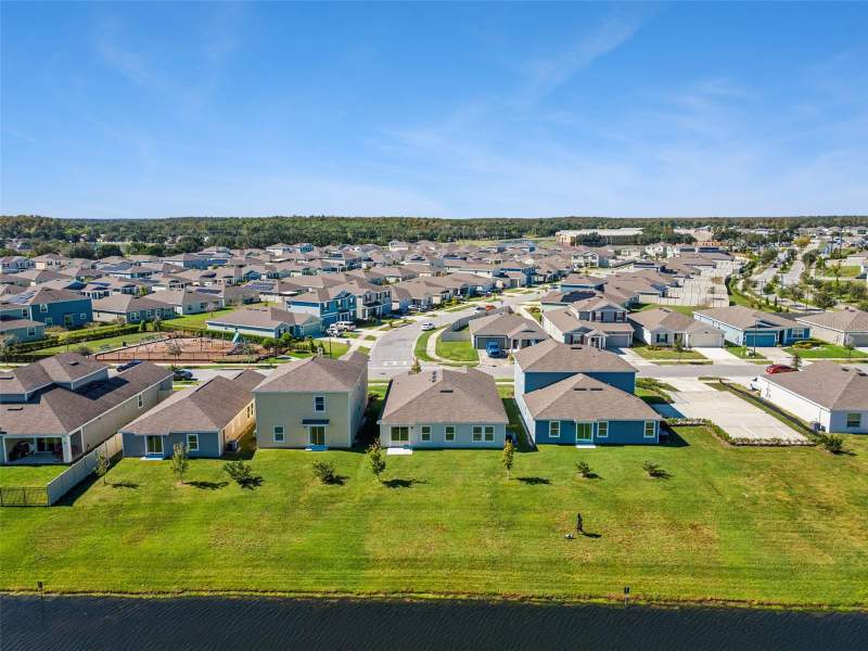 5 bedroom Single Family Residence at 2009 Myrtle Pine Street, Storey Creek Ph 1, Kissimmee — photo 3