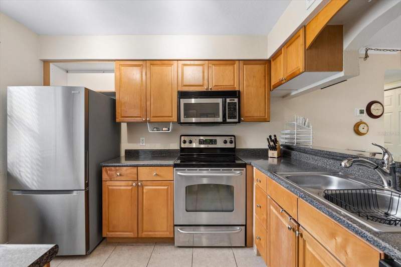 2 bedroom Condominium at 10199 Sailwinds Boulevard #103, Bella Vista On Lake, Largo — photo 5