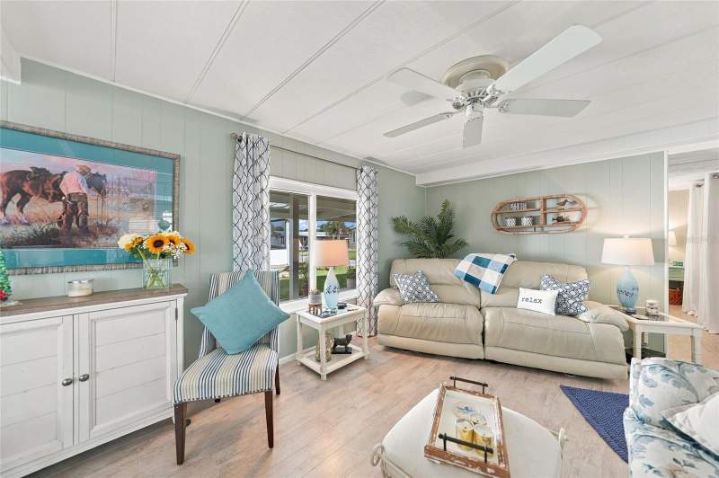 2 bedroom Mobile Home at 635 Blackburn Boulevard, Harbor Cove, North Port — photo 5