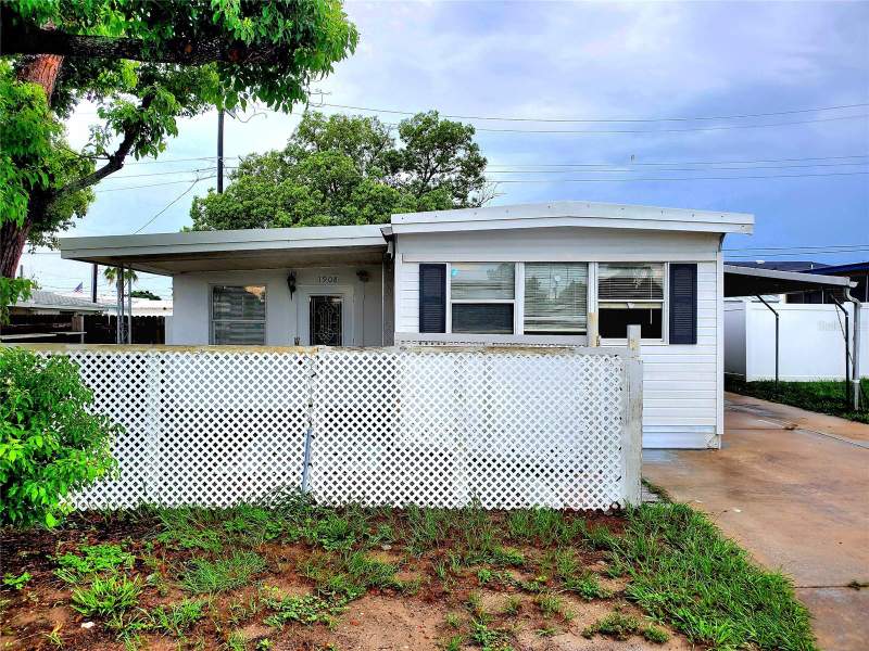 1908 SHADY COVE DRIVE home for sale in Buena Vista
