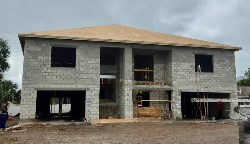 4 bedroom Single Family Residence at 104 18TH STREET, BELLEAIR BEACH, BELLEAIR BEACH — photo 4