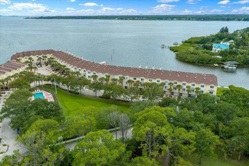 3 bedroom Townhouse at 158 Brent Circle, Seaside Estates, Oldsmar — photo 2