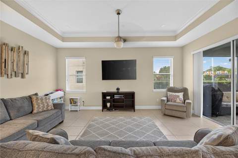 6911 Sail View Lane, Apollo Beach FL - photo 6 of 96