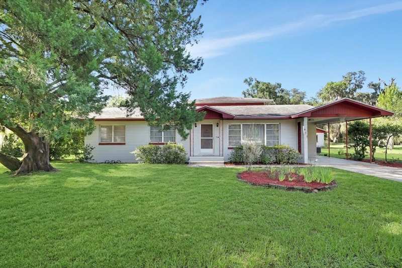 4 bedroom Single Family Residence at 601 Glenwood Road, 1261 - Sec 32 &And 33 West Of Hwy 17, Deland — photo 1
