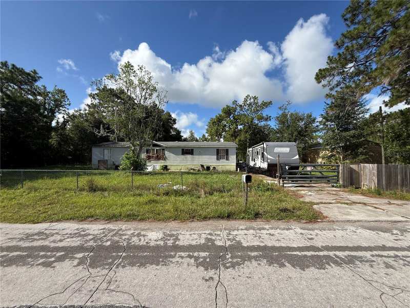 3 bedroom Manufactured Home at 6672 W Edgewood Lane, Green Acres Unit 08, Homosassa — photo 1
