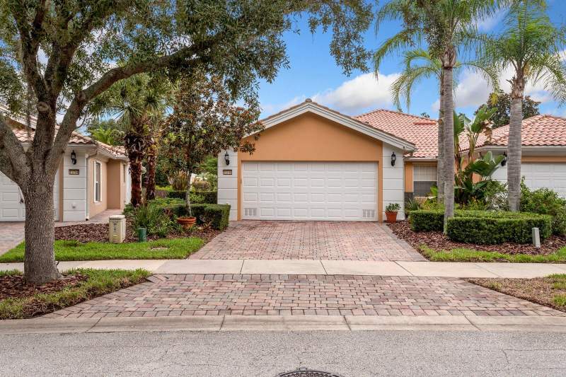 2 bedroom Half Duplex at 11740 Astilbe Drive, Villagewalk/Lk Nonaa 01B, Orlando — photo 2