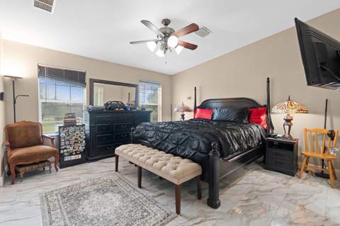 37520 Phelps Road, Zephyrhills FL - photo 8 of 40