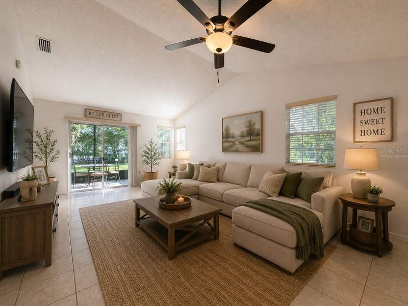 2 bedroom Villa at 12605 Knollbrook Lane, Shadow Run, Hudson — photo 4