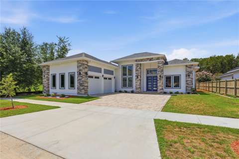 12041 SW 12Th Lane, home for sale in Gainesville 32607