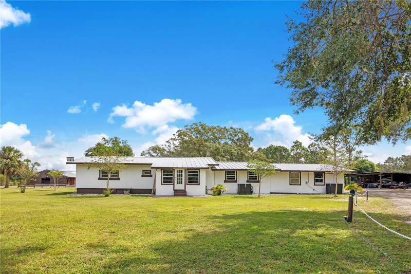 4 bedroom Farm at 32708 Gere Lane, Highlands Reserve Ph 1, Sorrento — photo 3
