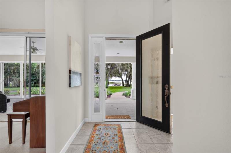 3 bedroom Single Family Residence at 9211 Silver Lake Drive, Silver Lake Estates, Leesburg — photo 3