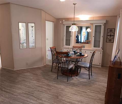 37536 Amigo Drive, Zephyrhills FL - photo 11 of 44