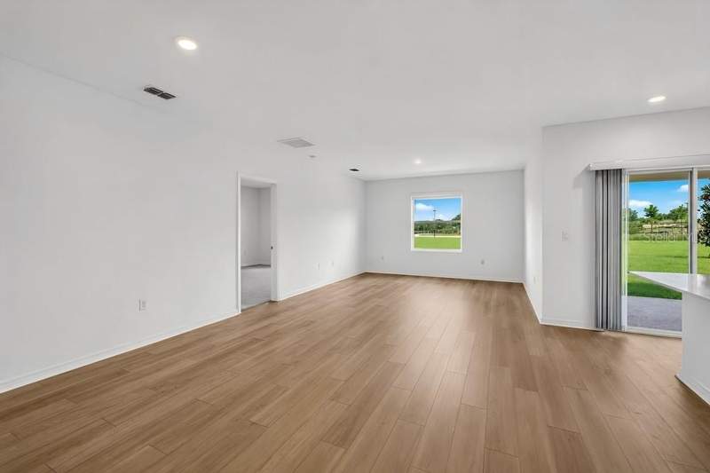 4 bedroom Single Family Residence at 224 Streamwater Way, Waterstone, Groveland — photo 3