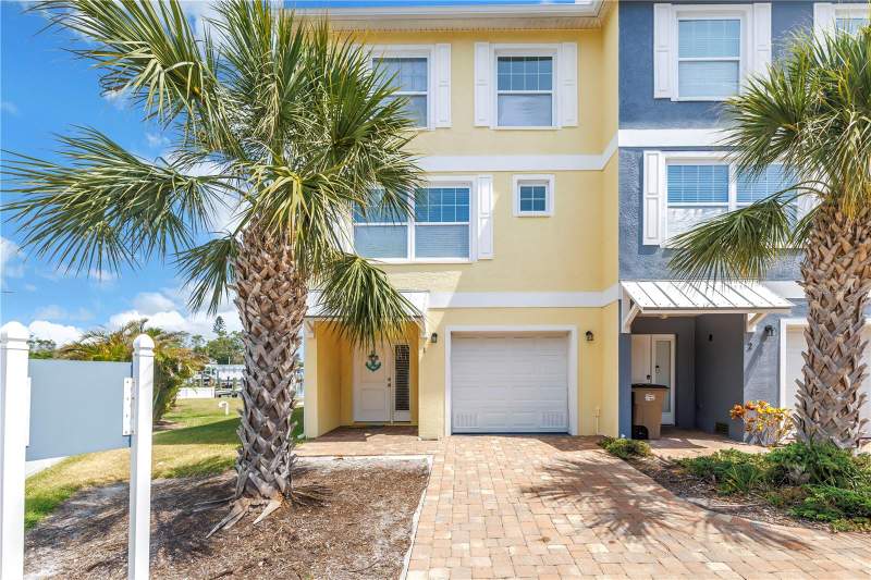 3 bedroom Townhouse at 100 Windrush Boulevard #1, Landings At Windrush The Condo, Indian Rocks Beach — photo 4