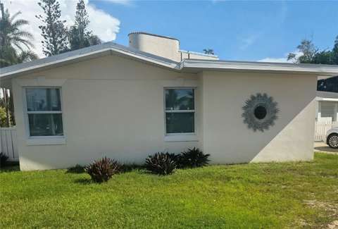 117 79Th Street, home for sale in Holmes Beach 34217