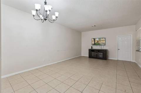 2820 Oakwater Drive, Kissimmee FL - photo 6 of 61