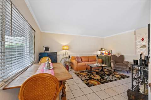 12510 Noreast Lake Drive, Tampa FL - photo 9 of 43