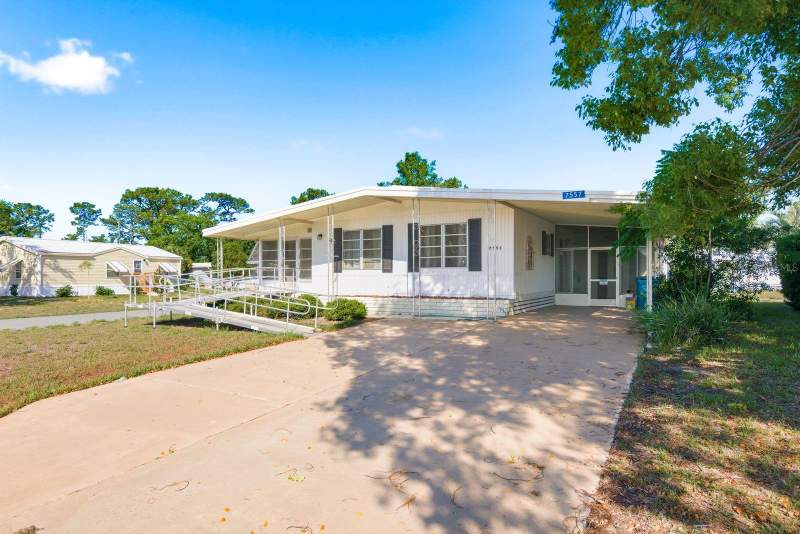 2 bedroom Mobile Home at 7557 Fairlane Avenue, High Point Mh Sub, Brooksville — photo 3