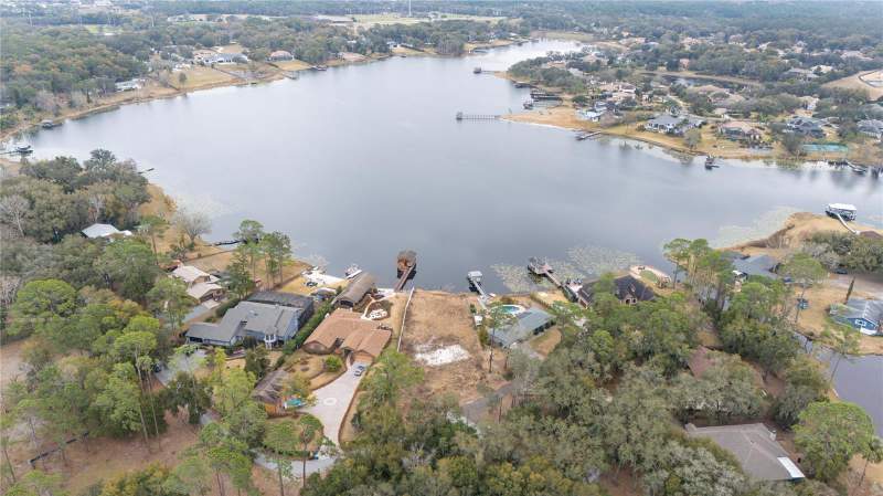 5 bedroom Single Family Residence at 601 TUSCANY COURT, LAKE MARKHAM ESTATES, SANFORD — photo 2