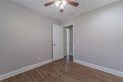 8018 W Pocahontas Avenue, Tampa FL - photo 18 of 28