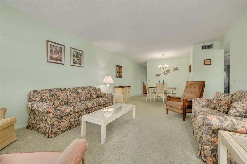 2 bedroom Condominium at 2455 Finlandia Lane #63, On Top Of The World, Clearwater — photo 4