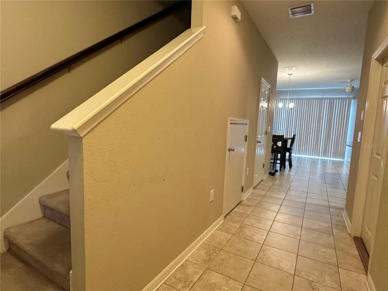 3 bedroom Townhouse at 7089 WOODCHASE GLEN DRIVE, OAK CREEK PRCL 3, RIVERVIEW — photo 3