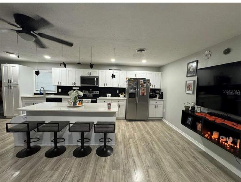 3 bedroom Single Family Residence at 5832 HOLMES DRIVE, ROBINSWOOD HEIGHTS 2ND ADD, ORLANDO — photo 3