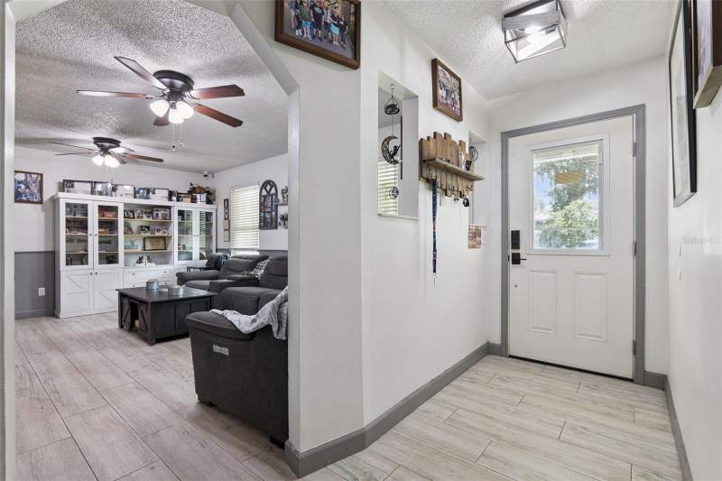 3 bedroom Single Family Residence at 1629 Orange Tree Drive, Florida Shores, Edgewater — photo 3
