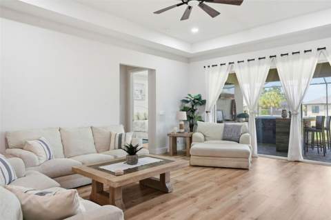 9013 Mississippi Run, Weeki Wachee FL - photo 22 of 99