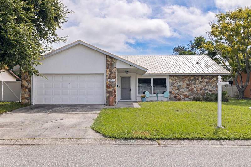 Lakewood EstatesHomes for Sale in St