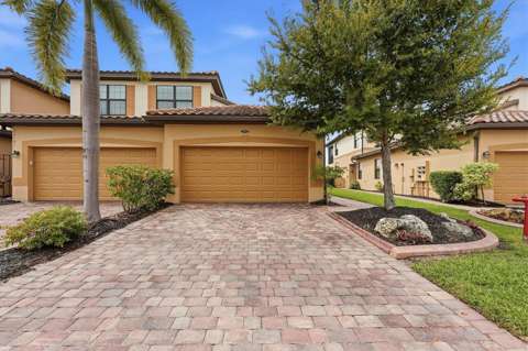20181 Ragazza Circle #102, $300k–$500k for sale in Venice