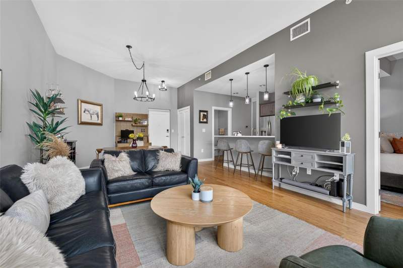 1 bedroom Condominium at 400 4th Avenue #408, Sage The Condo, St Petersburg — photo 4