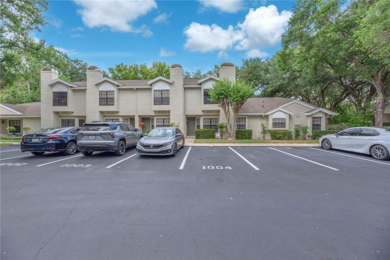 2 bedroom Condominium at 5100 Burchette Road #1004, Faircrest II A Condo, Tampa — photo 2