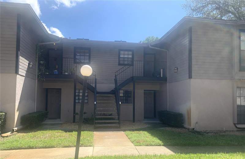 Ashford Green Condominium