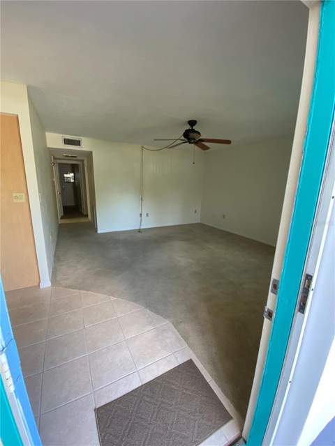 8402 111th Street #106, Seminole FL - photo 6 of 6