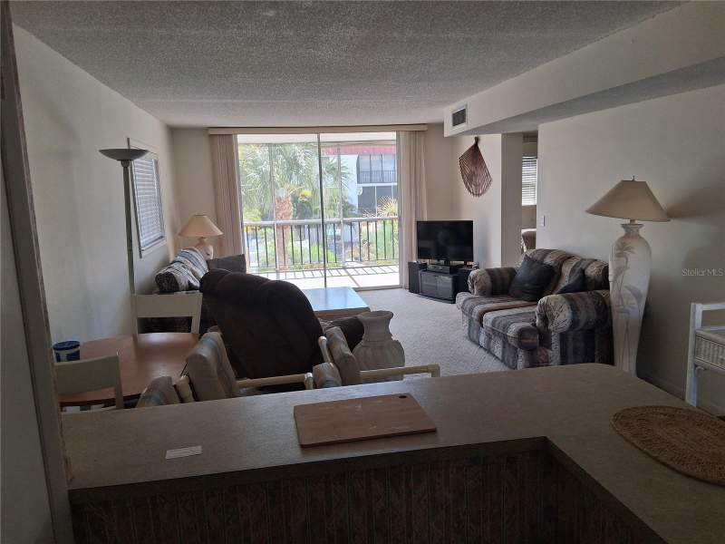 1 bedroom Condominium at 10540 77th Terrace #210, Villa Milan Condo The, Seminole — photo 4
