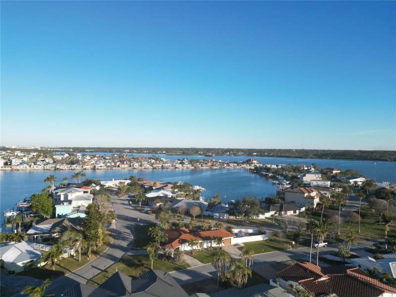 3 bedroom Single Family Residence at 430 173rd Avenue, North Redington Beach Sec C, North Redington Beach — photo 5