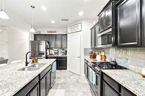 632 E Victoria Trails Boulevard, Deland FL - photo 14 of 48