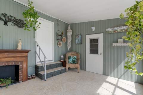 12041 Fairway Avenue, Brooksville FL - photo 8 of 42