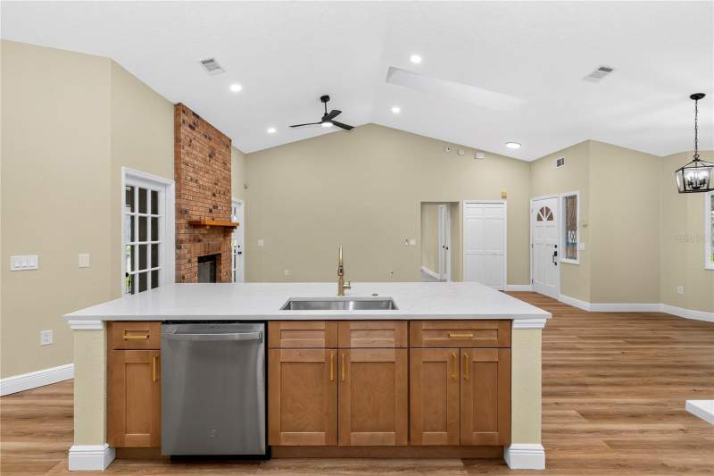 3 bedroom Single Family Residence at 329 Sun Oaks Court, Sun Oaks, Lake Mary — photo 3