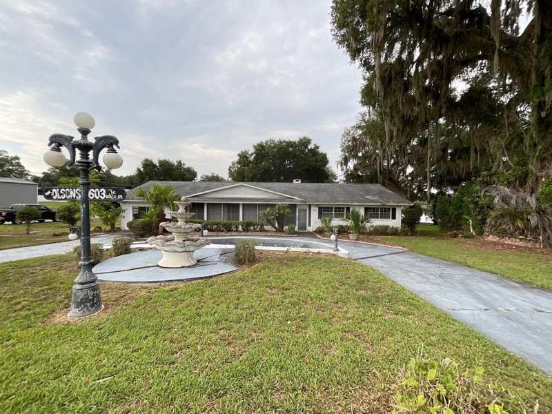 4 bedroom Single Family Residence at 603 W Ocala Street, Umatilla Wingfield Sub, Umatilla — photo 1