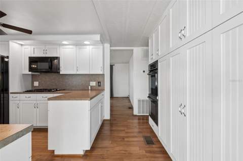 12651 Seminole Boulevard #15I, Largo FL - photo 6 of 6