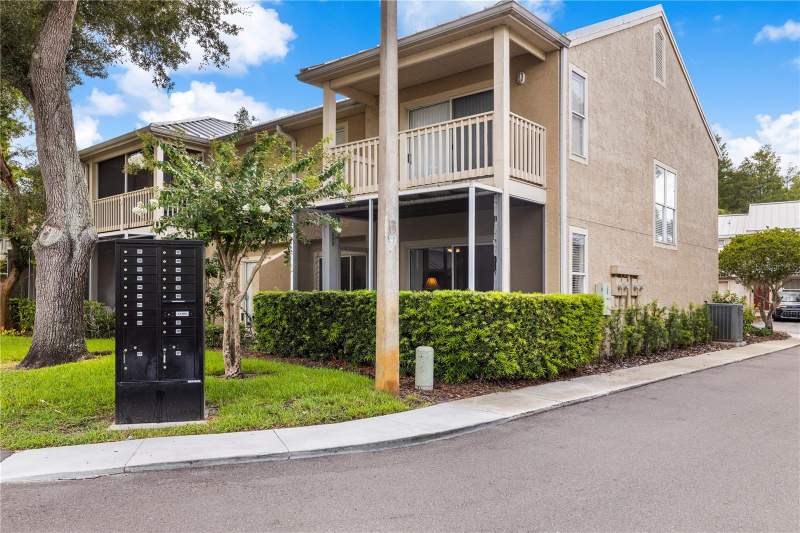 3 bedroom Townhouse at 13007 Lorna Place, Lake Ellen Walk, Tampa — photo 5