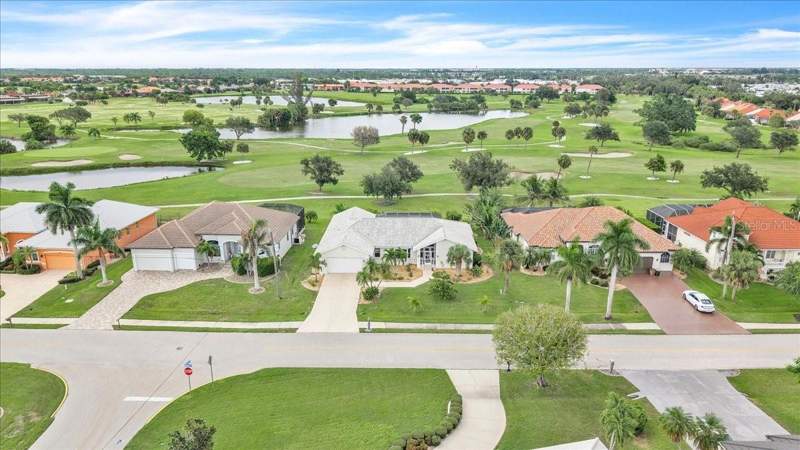 3 bedroom Single Family Residence at 801 Monaco Drive, Punta Gorda Isles Sec 15, Punta Gorda — photo 2