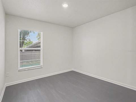 2609 Meadow Oaks Loop, Clermont FL - photo 9 of 17